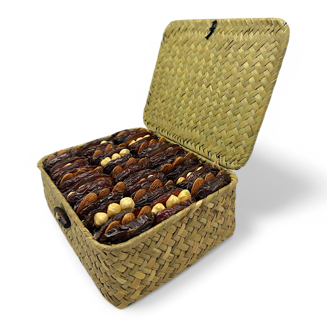 Stuffed Majdoul Dates 1.6 Kg
